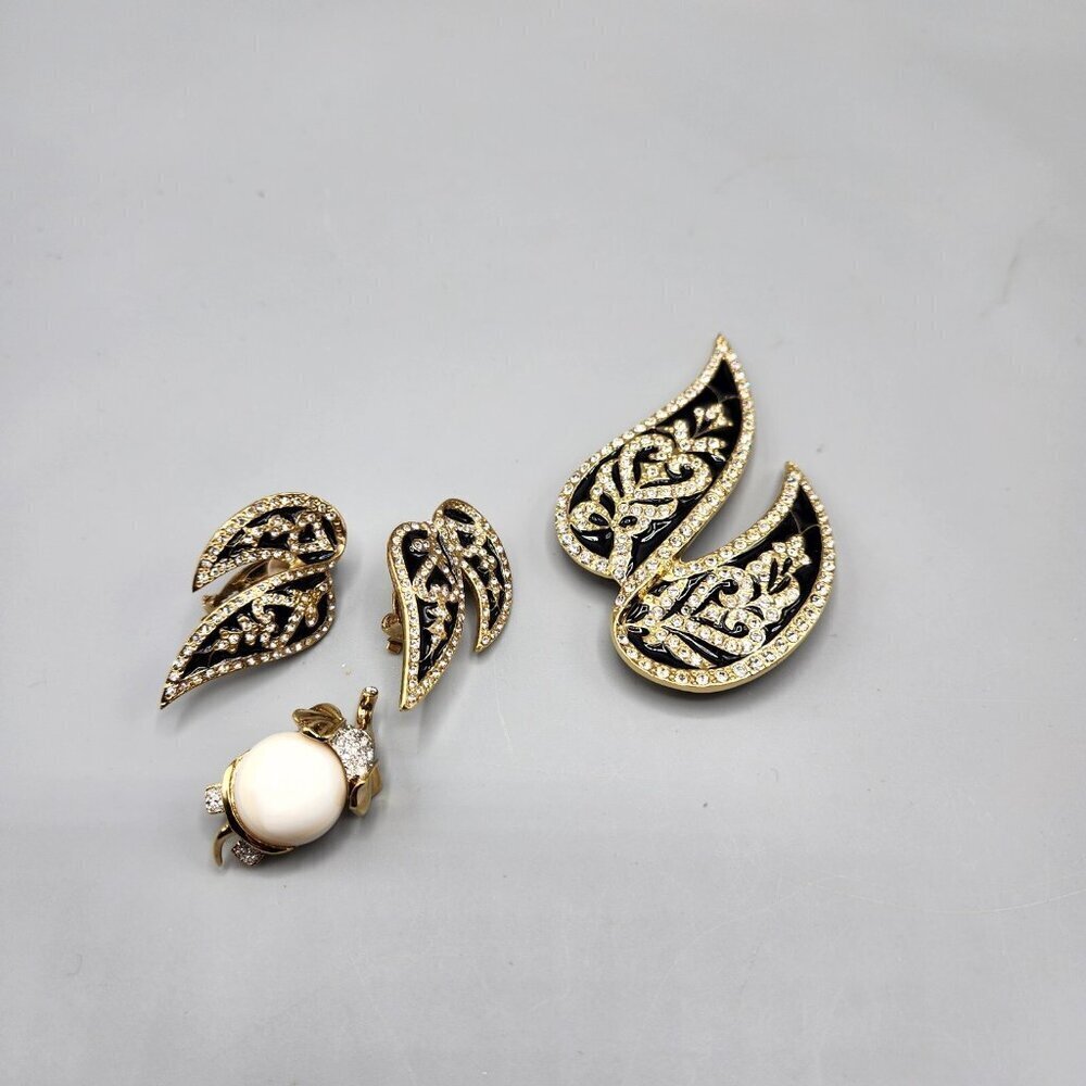 Butler Jewelry Crystal Leaf Brooch Earrings + Elephant Pin Vtg Costume Set